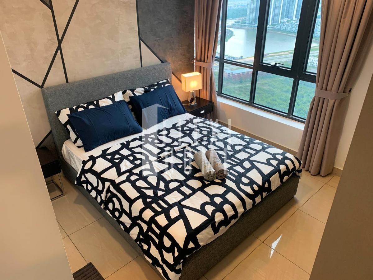 Spacious Big Room, Designed & Quiet Family Home, Eclipse In Cyberjaya By Flexihome-My ภายนอก รูปภาพ
